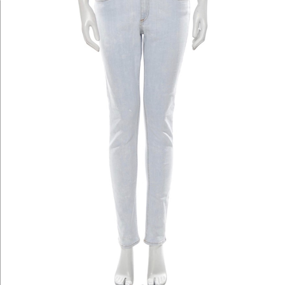 Rag &Bone skinny leg jean.